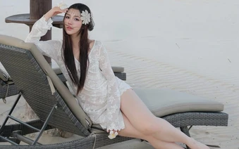 Quỳnh Kool hóa "nàng thơ" giữa biển xanh, bộ ảnh mãn nhãn hớp hồn fan