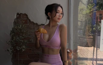 Sĩ Thanh "đốt mắt" fan trong set đồ Gym hồng: Visual thăng hạng, vóc dáng "vô thực" ở tuổi 40