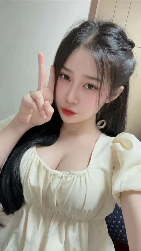 Sở hữu nhan sắc tuyệt trần, thế nhưng mỹ nhân này lại đánh "lừa" người xem như thế này đây
