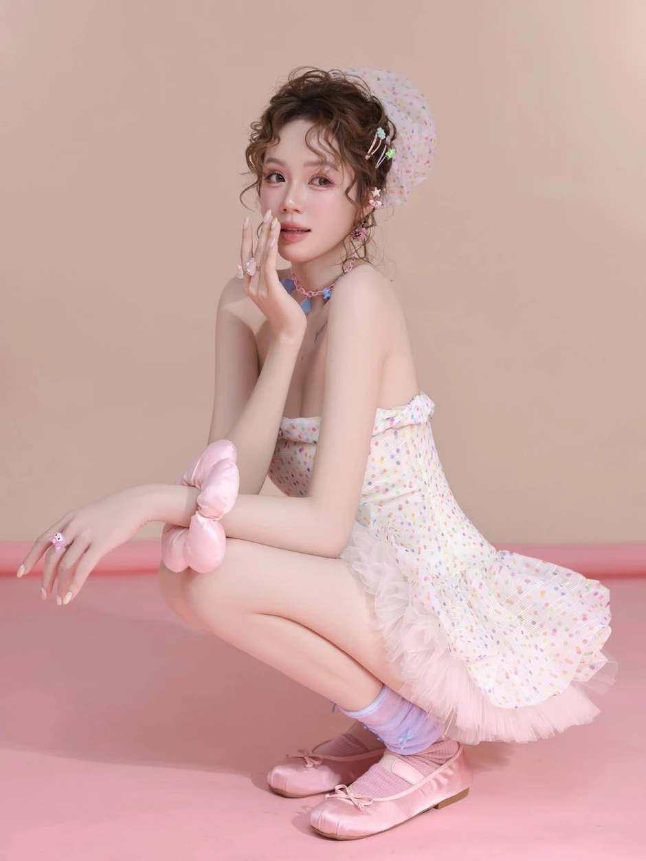 Sống rực rỡ, streamer Mèo Trái Đất "chốt đơn" khiến CDDM ngưỡng mộ