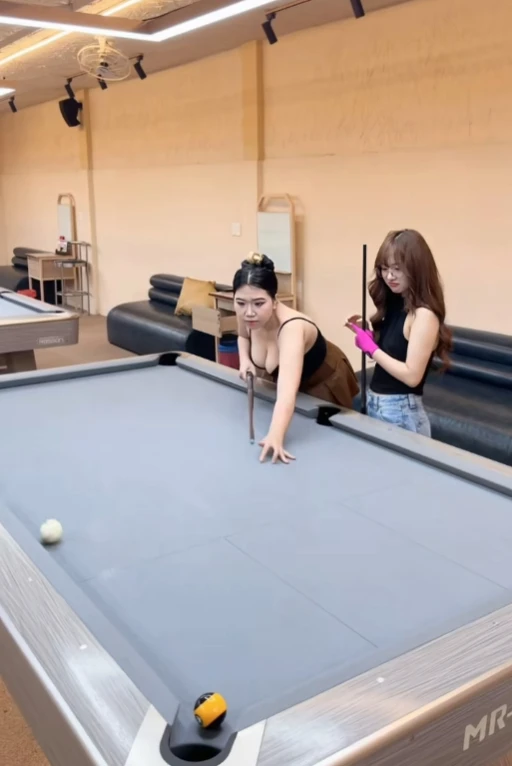 Sức hút của Gấm Kami vẫn cực kỳ ấn tượng, "quay chơi chơi" một content vẫn hút gần 10 triệu view, xứng danh "nữ hoàng Bida TikTok" Sức hút của Gấm Kami vẫn cực kỳ ấn tượng, "quay chơi chơi" một content vẫn hút gần 10 triệu view, xứng danh "nữ hoàng Bida TikTok"