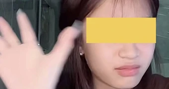 TikToker trẻ tuổi lên mạng hồn nhiên phát ngôn về nghề nhạy cảm, báo động sự lệch chuẩn nhận thức