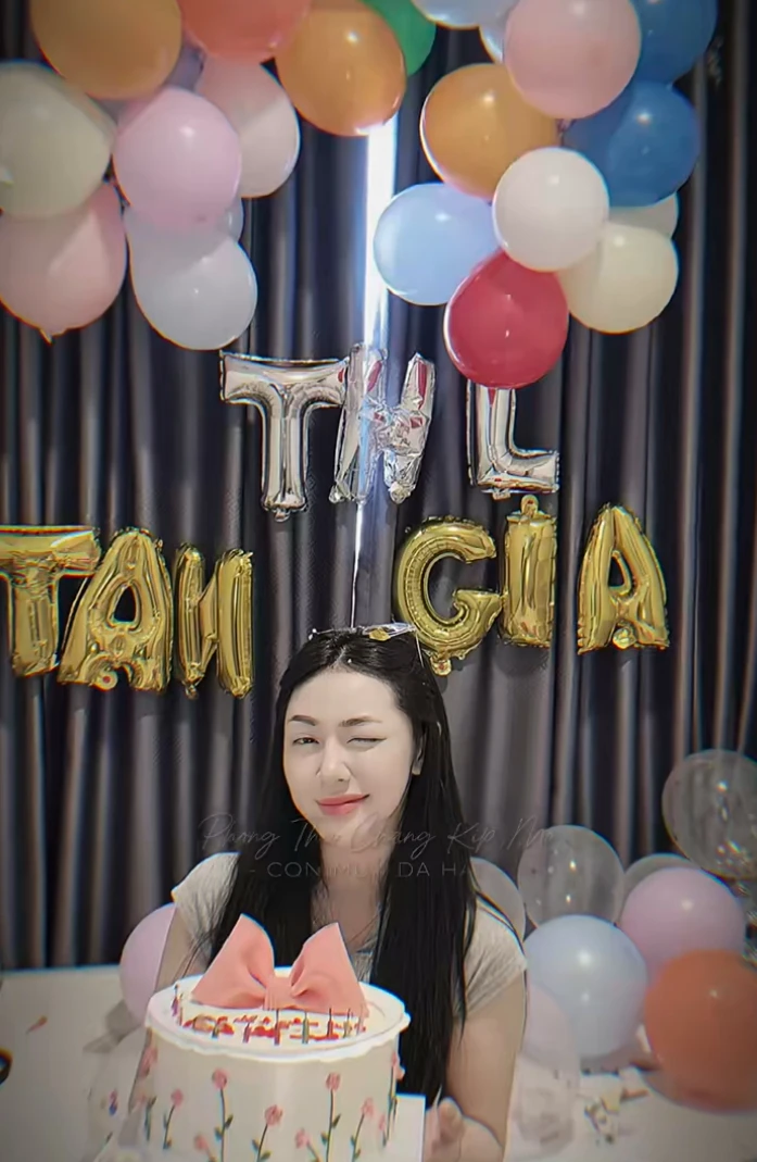 Trần Hà Linh "đổi đời" từ loạt "cờ-nhíp" mà ai cũng đã biết