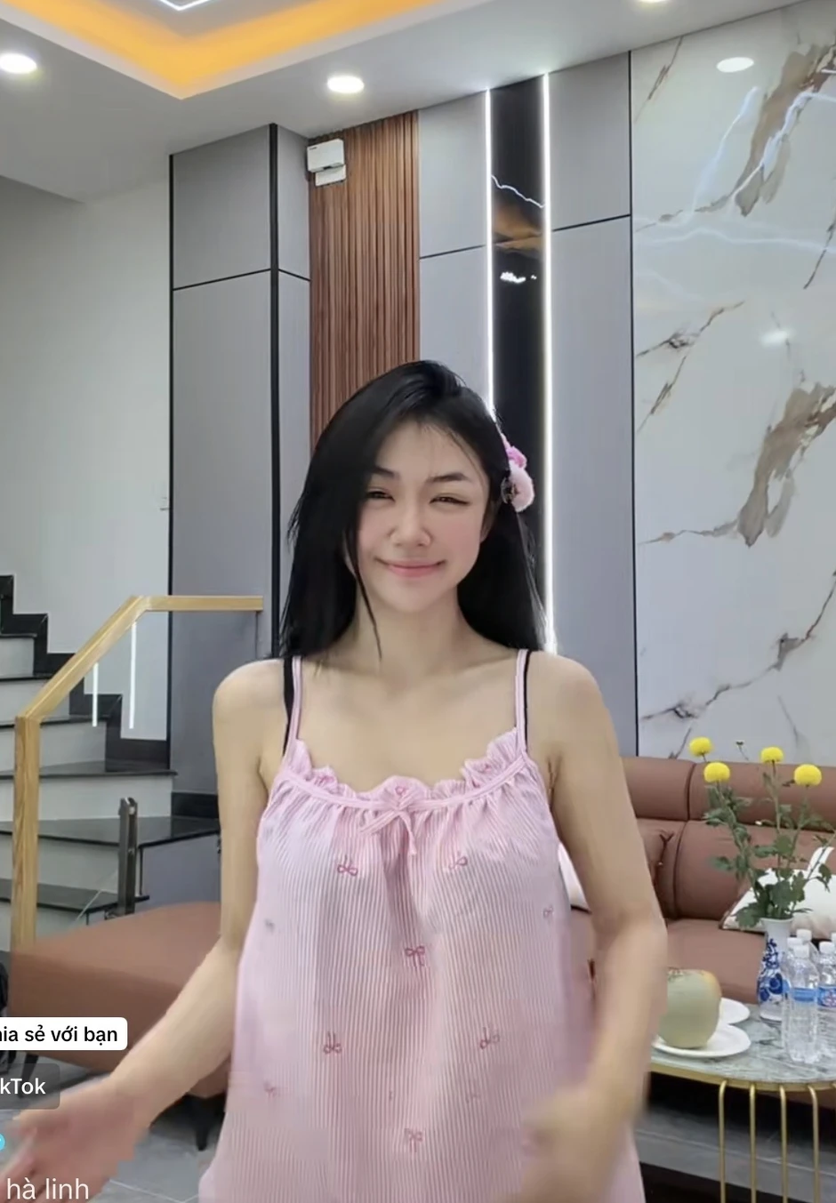 Trần Hà Linh "đổi đời" từ loạt "cờ-nhíp" mà ai cũng đã biết