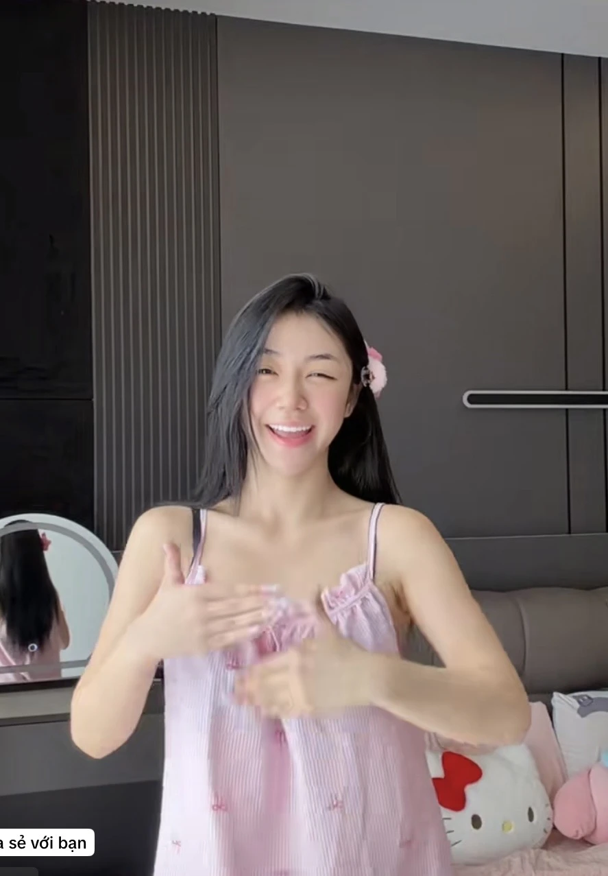 Trần Hà Linh "đổi đời" từ loạt "cờ-nhíp" mà ai cũng đã biết