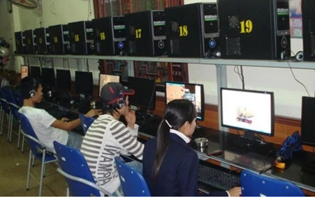 Từ quán Net đến màn hình dọc: Hành trình tái hiện "Hồi ức nhập vai" đầy cảm xúc của Phượng Hoàng Tru Tiên Từ quán Net đến màn hình dọc: Hành trình tái hiện "Hồi ức nhập vai" đầy cảm xúc của Phượng Hoàng Tru Tiên