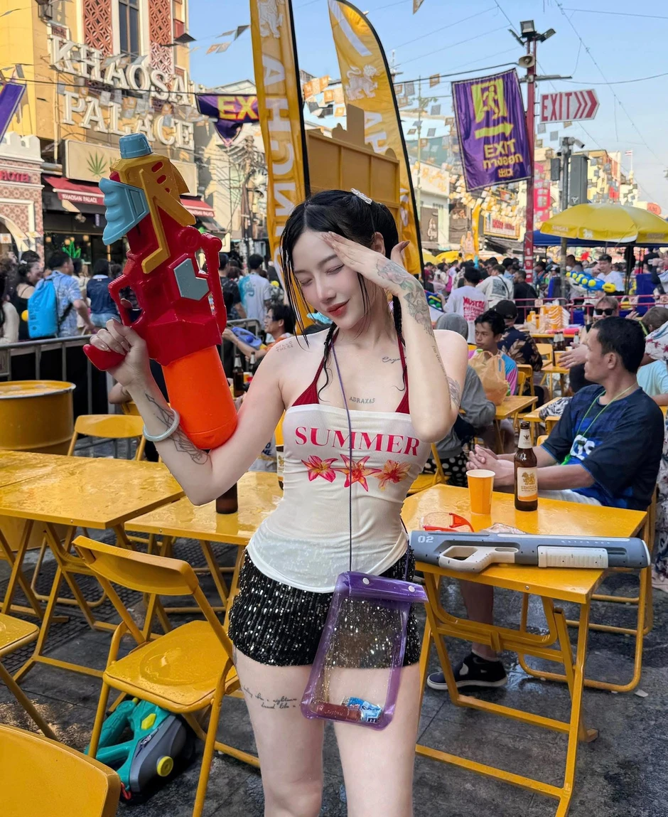 Từng có pha tạo dáng gây tranh cãi, nữ streamer đình đám Cô Chíp giờ ra sao?