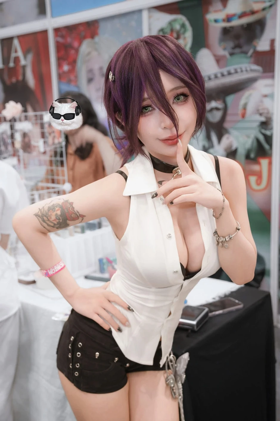 UmekoJ hóa thân đỉnh cao, khiến fan Cyberpunk "ngất ngây" vì thích thú