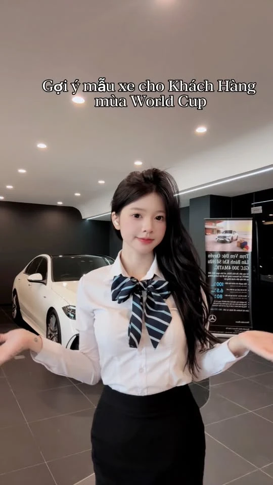 Viral mùa World Cup, hot girl Mercedes "gây mê" người xem với loạt content thú vị