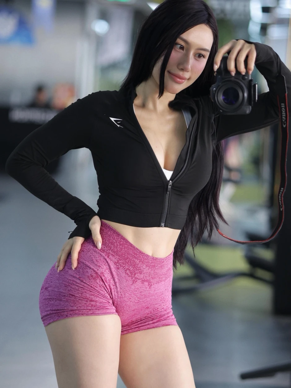 Vóc dáng U40 cực chuẩn chỉnh, hot gymer Trang Lê khiến người xem trầm trồ, tất cả đều tới từ lối sống kỷ luật