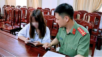 Xử phạt nữ du khách "Netolatone" vì bịa chuyện tâm linh ở Ninh Bình