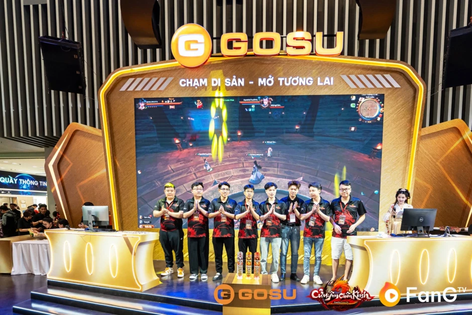 Cửu Âm Chân Kinh tung “cú đúp” tháng 6